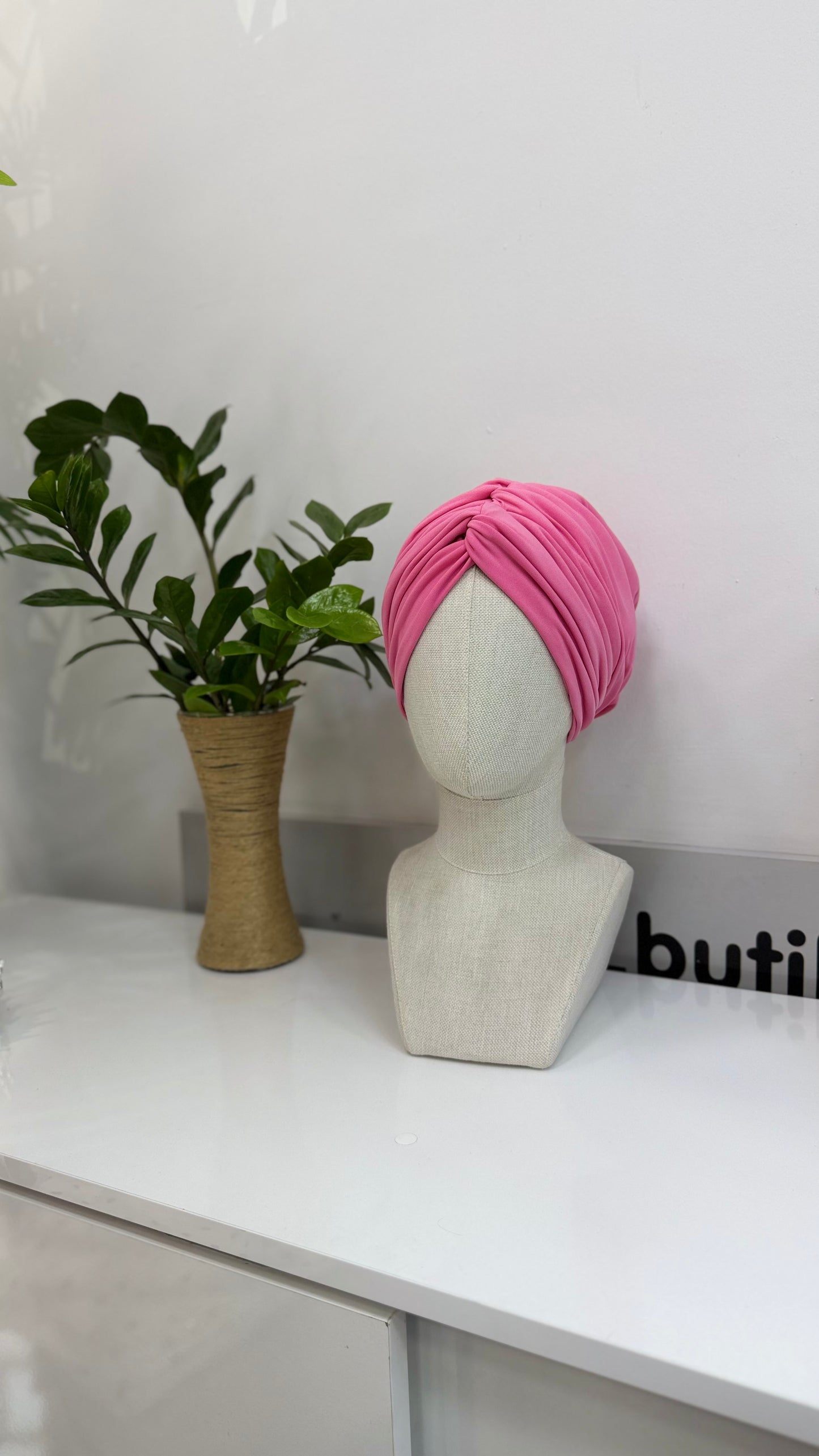 Pembe Dolgulu Düğüm Bone