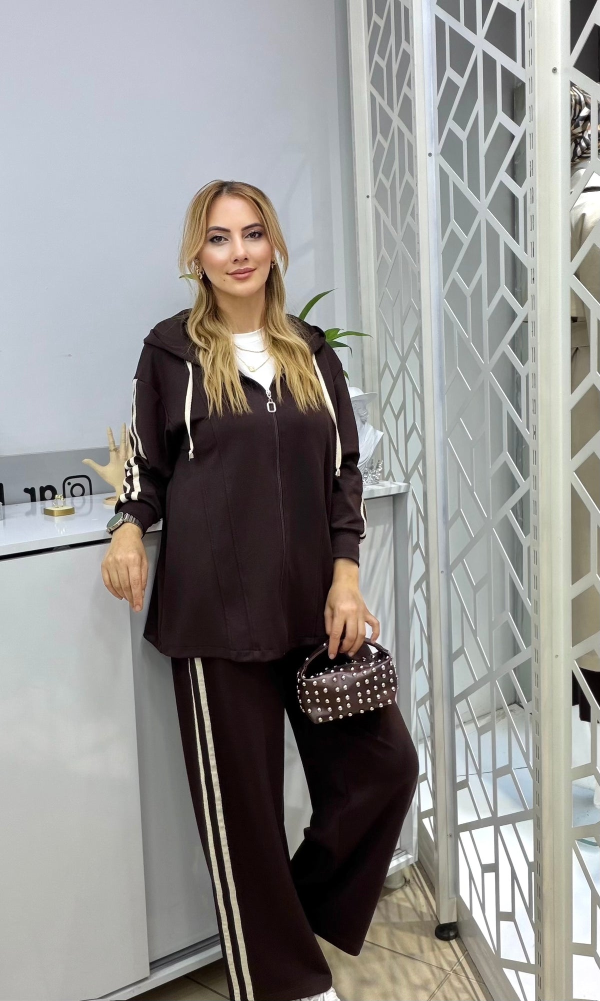 Oysho Kumaş Kapüşonlu Fermuarlı Takım Kahverengi