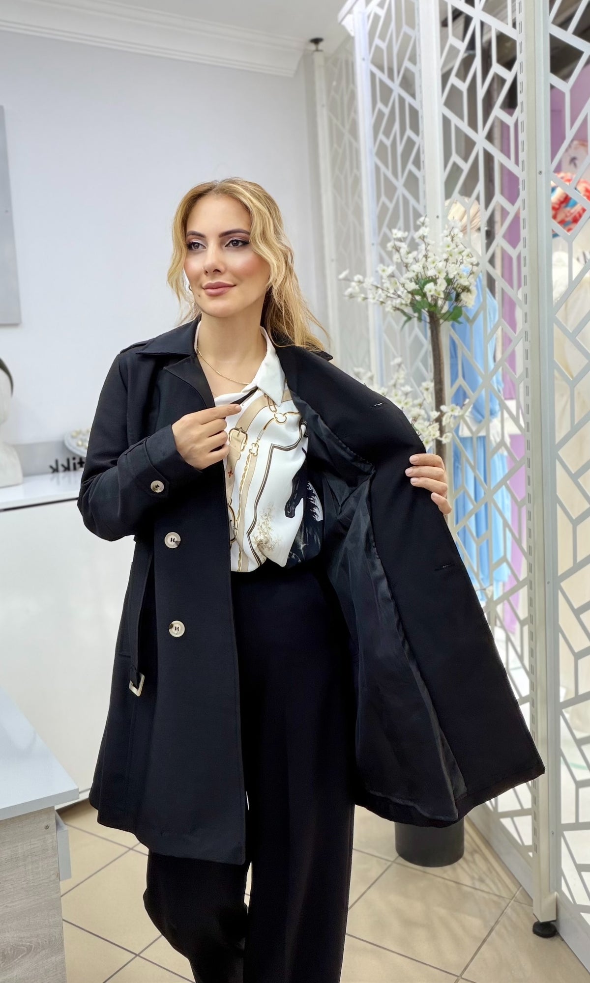 Lina Su Geçirmez Trençkot Siyah